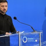 Le président ukrainien Volodymyr Zelensky a indiqué mardi s'attendre à discuter avec Moscou de nouveaux échanges et du rapatriement d'enfants ukrainiens emmenés en Russie. (archives). KEYSTONE/EPA/FABIO CIMAGLIA